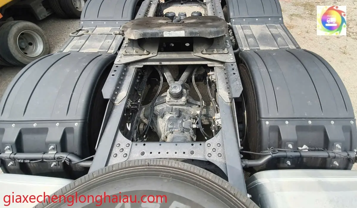 gầm xe chenglong 470 hp megax