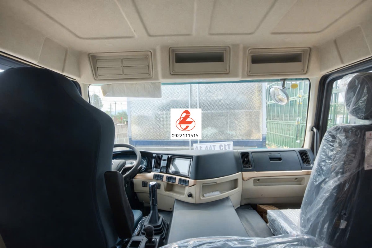 Cabin xe ben H5 chenglong 4 ch&acirc;n